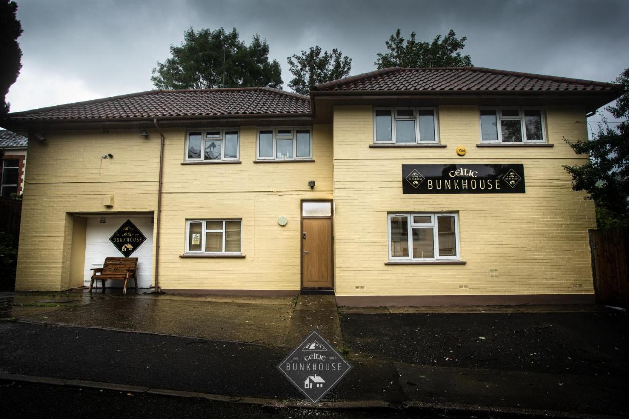 Celtic House Hostel *